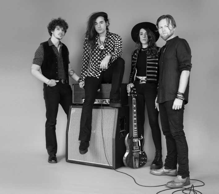 Une photo du groupe Oak Veins